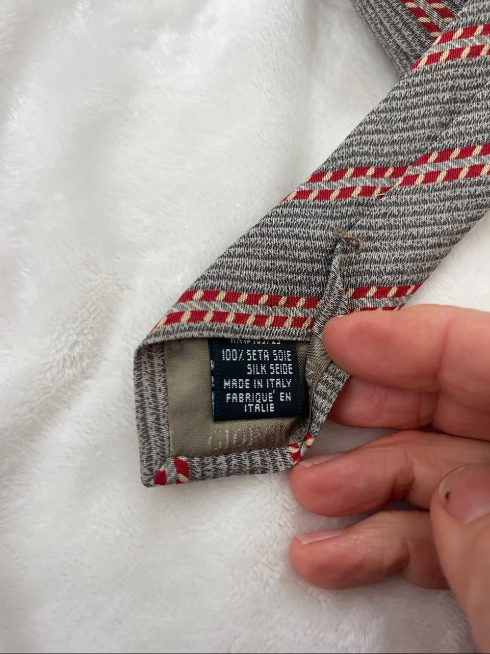 Giorgio Armani Gray Tie with Red & Cream Diagonal Braid